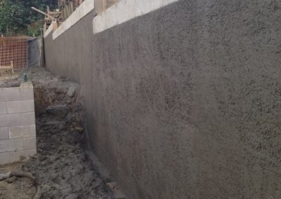Shotcrete for retaining walls
